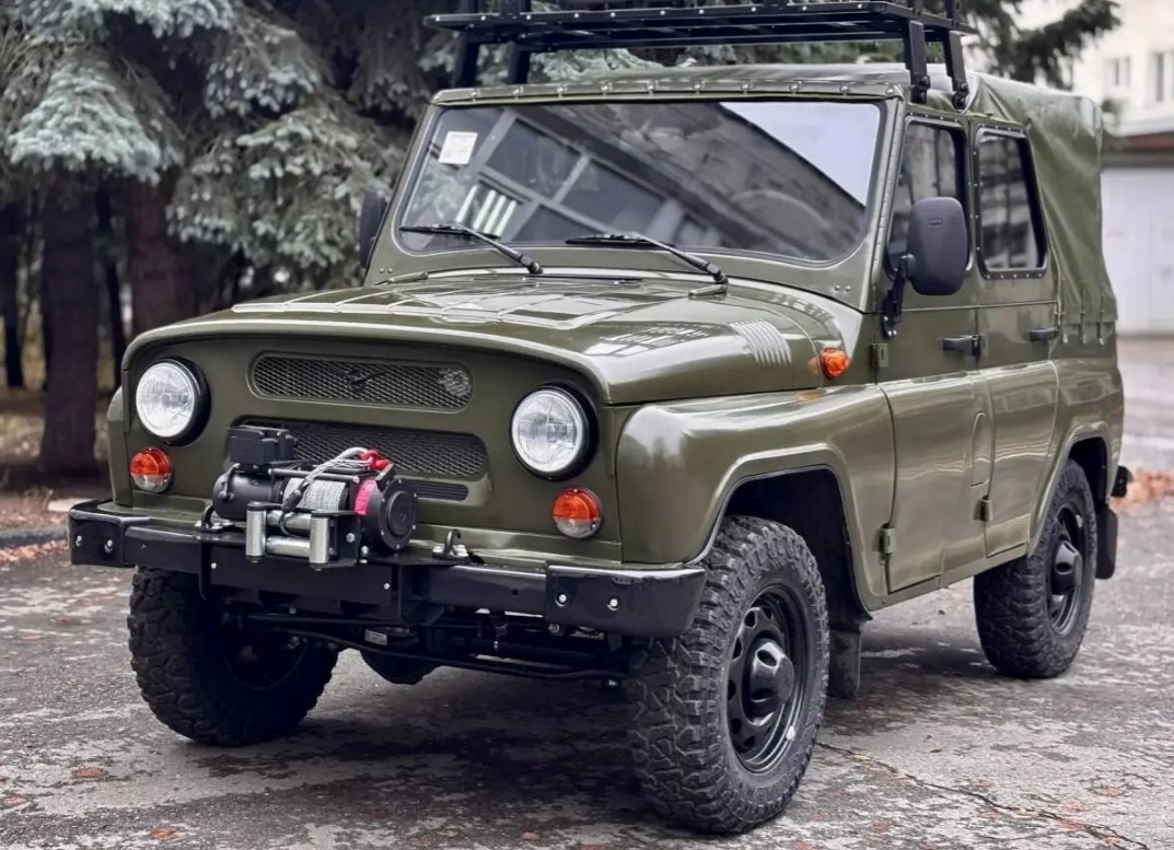 Обновленный УАЗ вид спереди