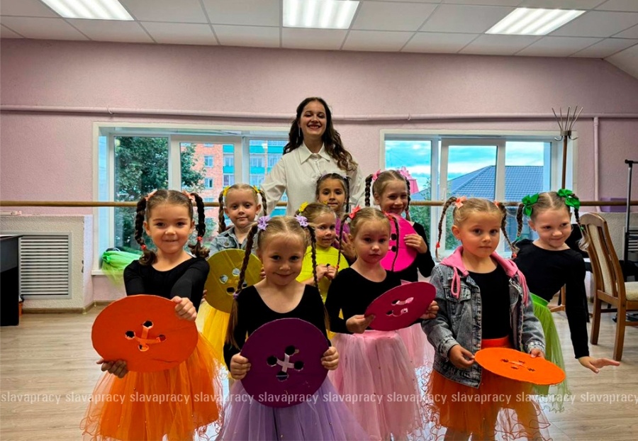     Триумф в Москве – коллектив "TANDANCE kids" из Копыля стал лучшим на конкурсе "Мир танца"