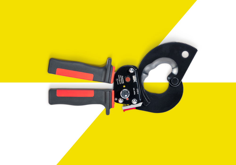 Секторные ножницы IEK — для удобной и эффективной резки кабеля
