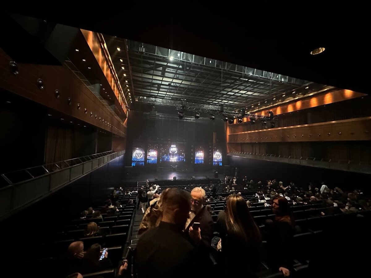 Студия Allartsdesign получила 5 дипломов XI сезона ADDAWARDS.RU на церемонии в Барвиха Luxury Village. Масштабное событие индустрии дизайна и презентация Morelli by Dima Loginoff.