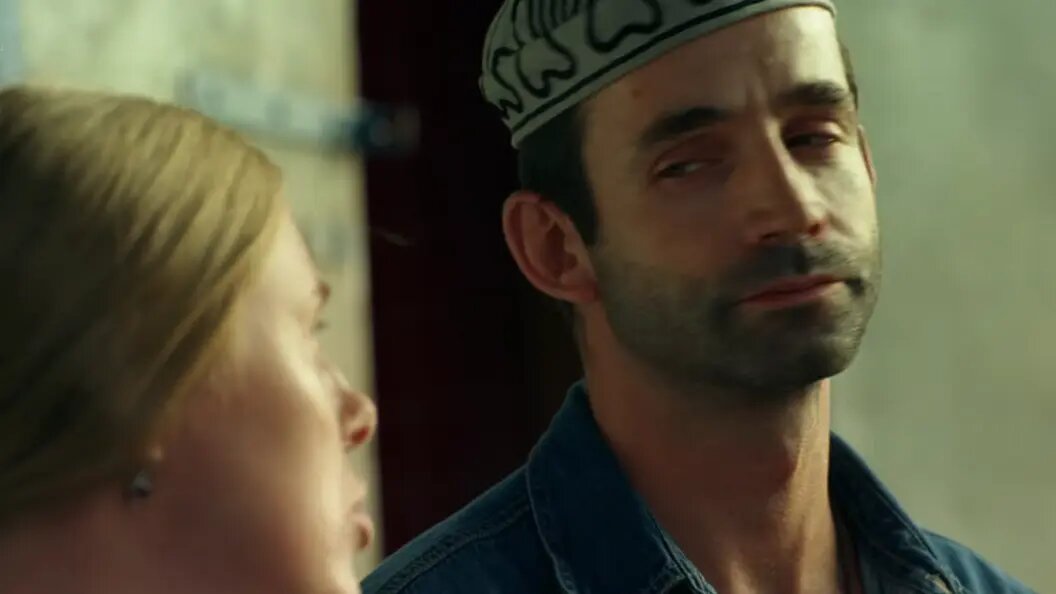    Кадр из фильма "Кружовник". 2006 год. Реж. Арво Ихо. Студия "ООО Протел"