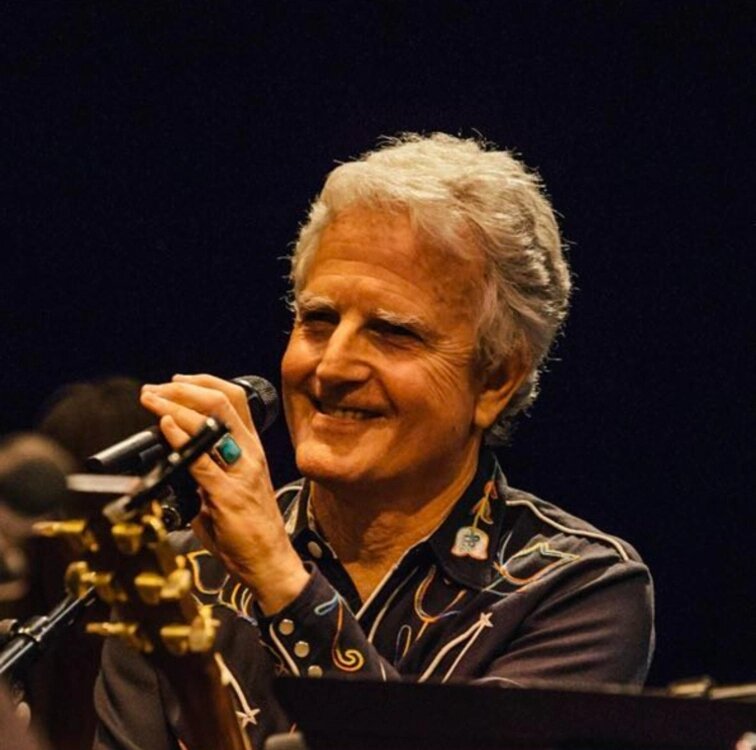 ФОТО: Instagram Билли Стейнберга (запрещенная в России соцсеть; принадлежит компании Meta, признанной экстремистской организацией и запрещенной в РФ)📷
