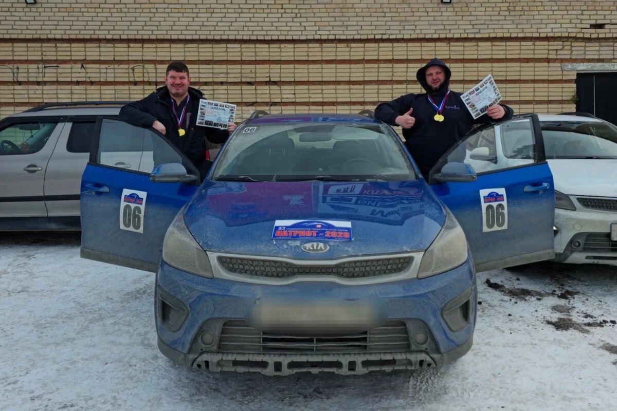    Второй этап Кубка РАФ по дорожному ралли выиграл псковский штурман