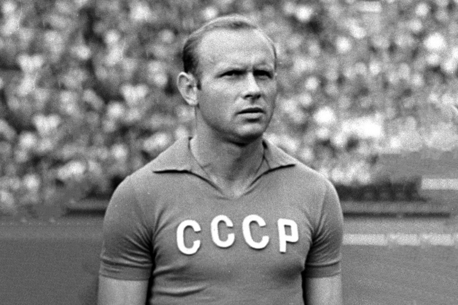 Эдуард Анатольевич Стрельцов - советский футболист (1937-1990)