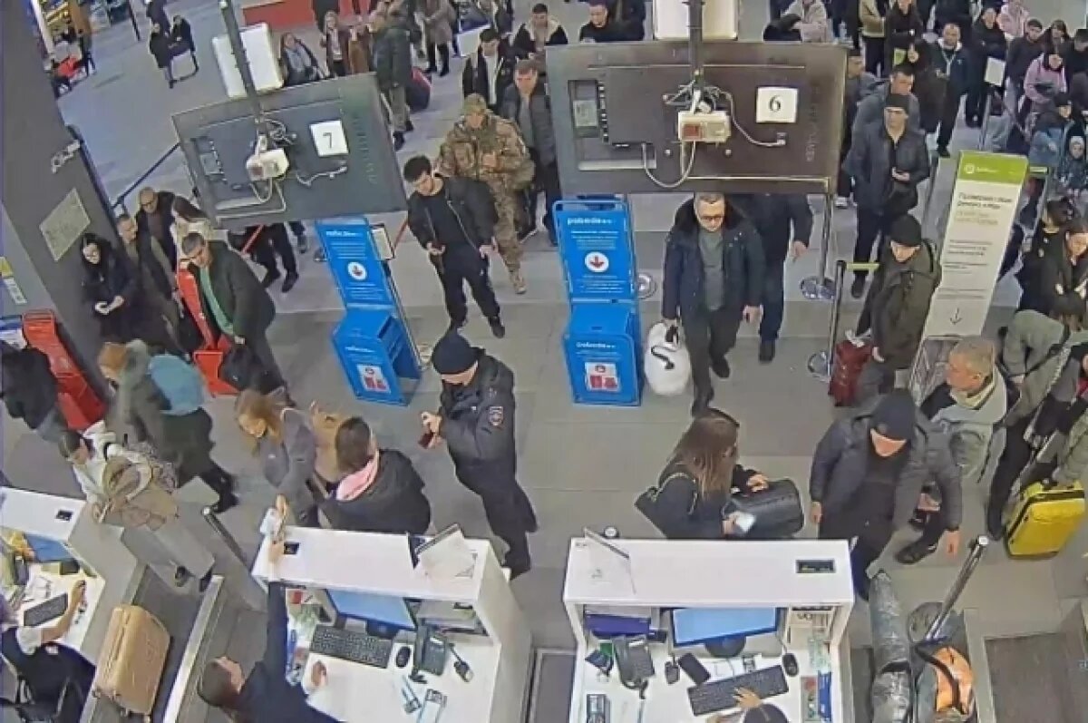    В аэропорту Челябинска задержали женщину из федерального розыска