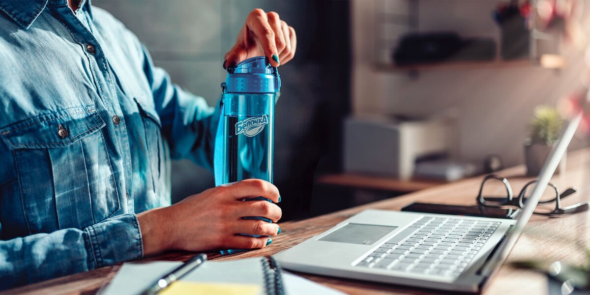 Когда каждая минута расписана под миф о восьми стаканах.