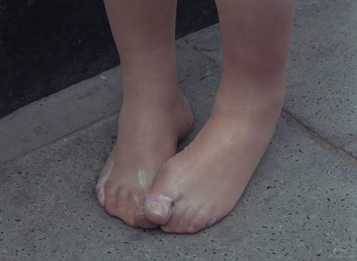 Пришелец в чулках