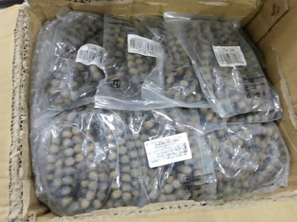    Тридцать килограммов радиоактивных бусин обнаружили таможенники в посылках из Китая | © Фото : ФТС России