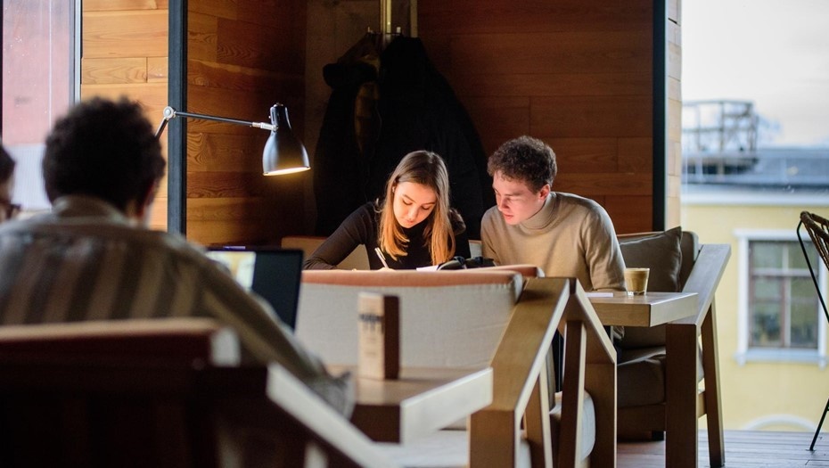    Студенческие семьи в Петербурге смогут получить 200 тыс. при рождении ребёнка Автор фото: Ермохин Сергей/"ДП"