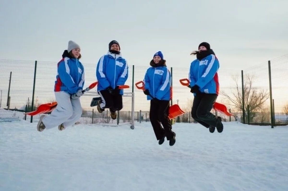    Студенты умеют и поработать, и пошутить.