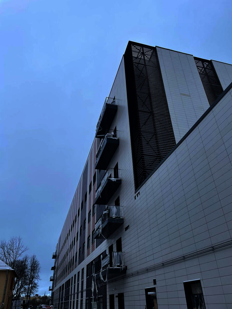     Фото: https://www.gov.spb.ru/gov/otrasl/komstroy/news/311663/
