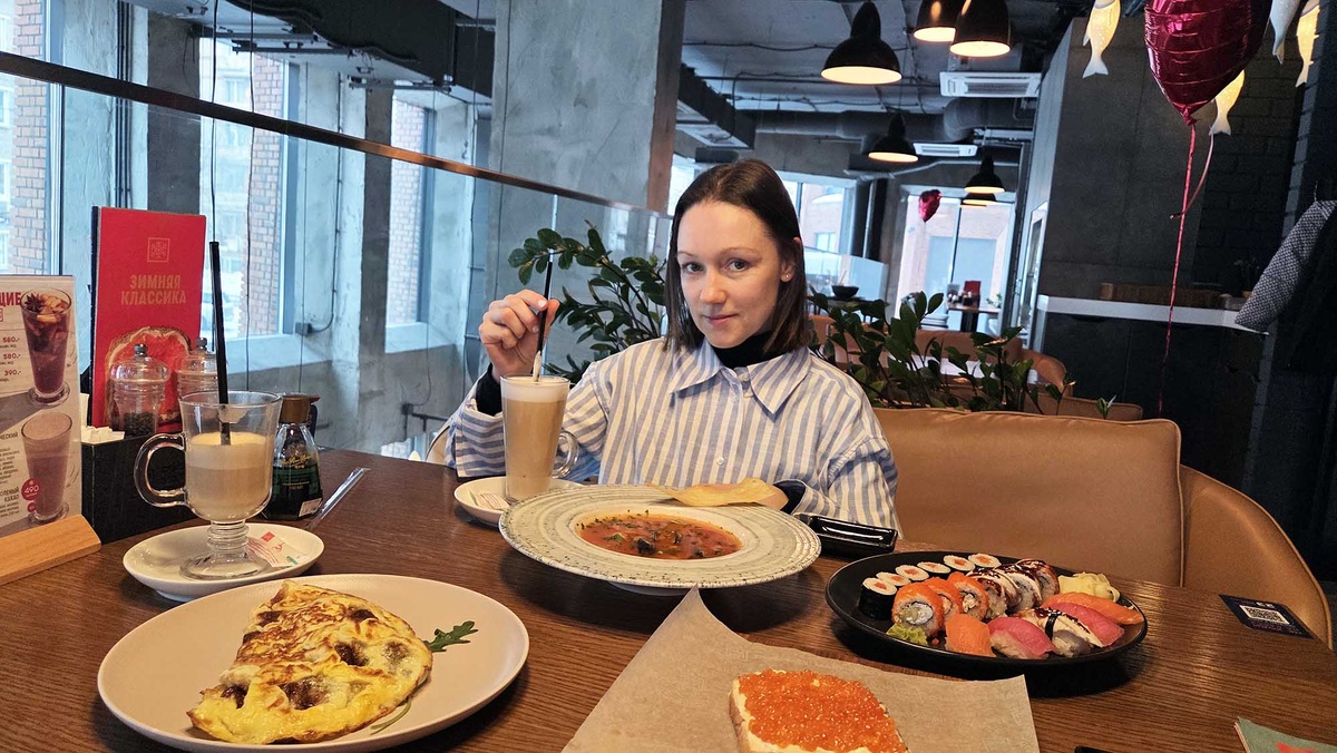 Во время недавней поездки в Москву разведала заведения, где можно вкусно и бюджетно поесть блюда из мяса и рыбы. Сейчас расскажу про сеть кафе и магазинов, специализирующихся на рыбе и морепродуктах