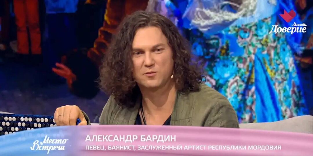 Предлагаю в этот солнечный денек посмотреть запись программы Место встречи с моим участием