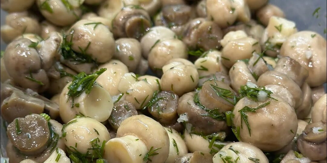 Быстрые маринованные шампиньоны: вкусный рецепт за 30 минут