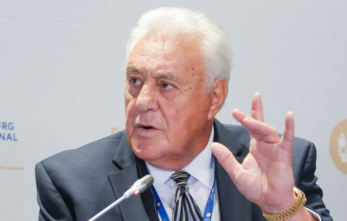    Фил Эспозито  Александр Рюмин/ТАСС