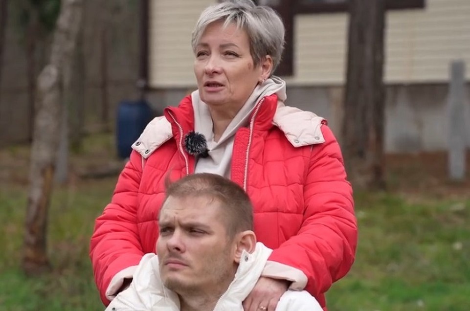    Вдове офицера и его сыну-инвалиду дали две недели, чтобы снести дом. Фото: scherbatckii_blog