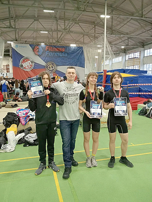    /  ФОТО из архива Д.М. Логвинова Администратор