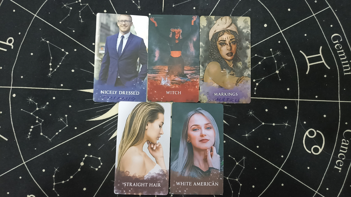 Расклад таро на тему: Кто тайно наблюдает за вами?