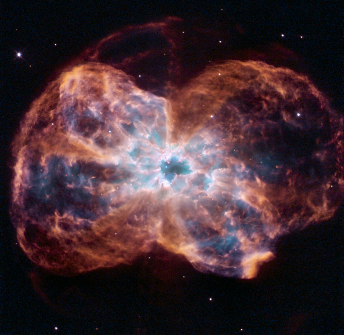 Планетарная туманность NGC 2440, запечатленная 6 февраля 2007 года космическим телескопом "Хаббл" / © NASA/ESA