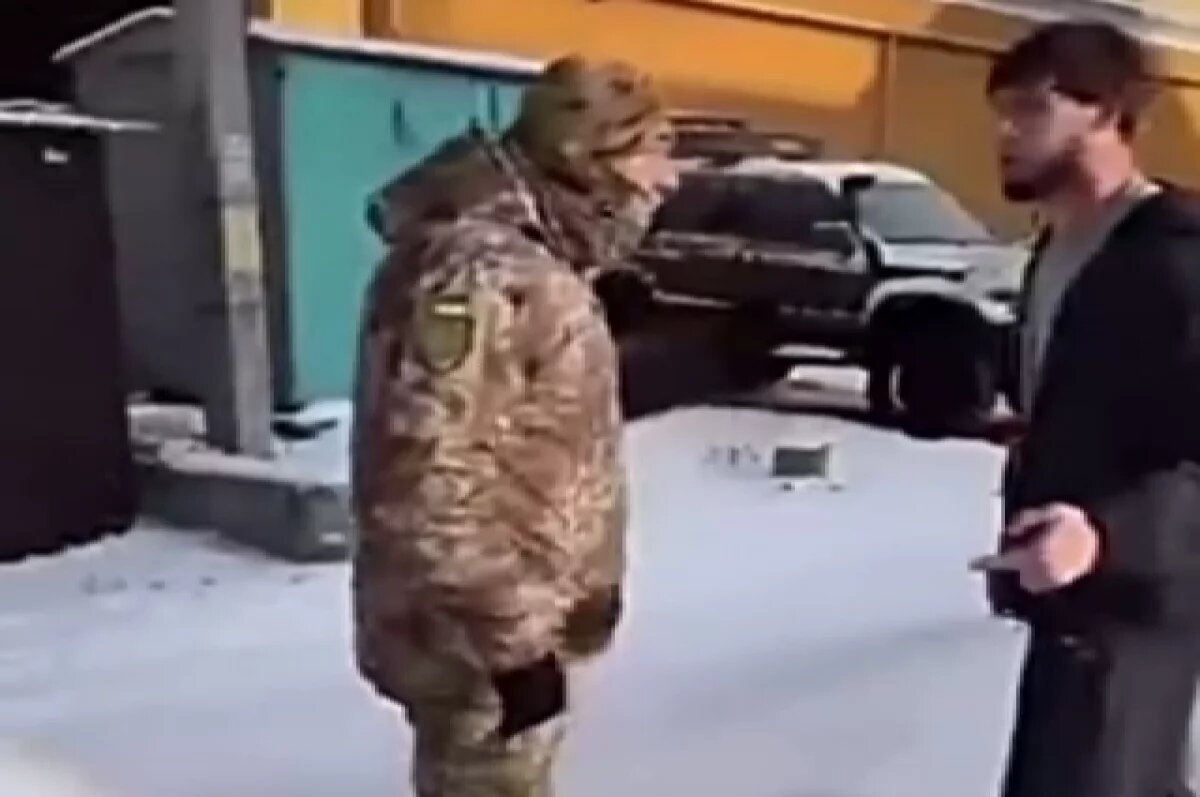    Украинский футболист Колесник опубликовал видео драки с сотрудником ТЦК