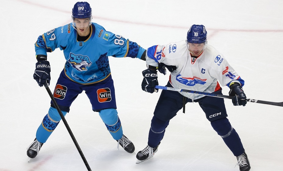    «Лада» в матче КХЛ. Фото: ХК «Лада»