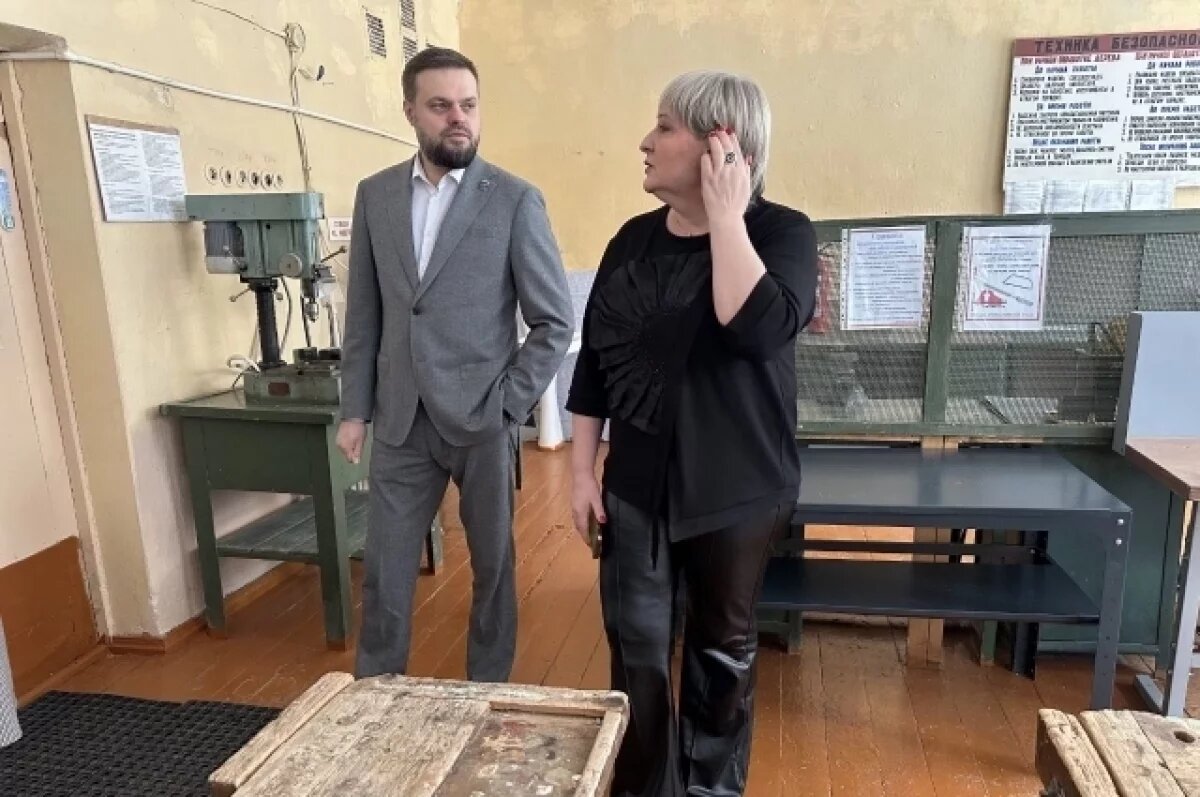    В Смоленской области реализуют народную программу «ЕР» по капремонту школ