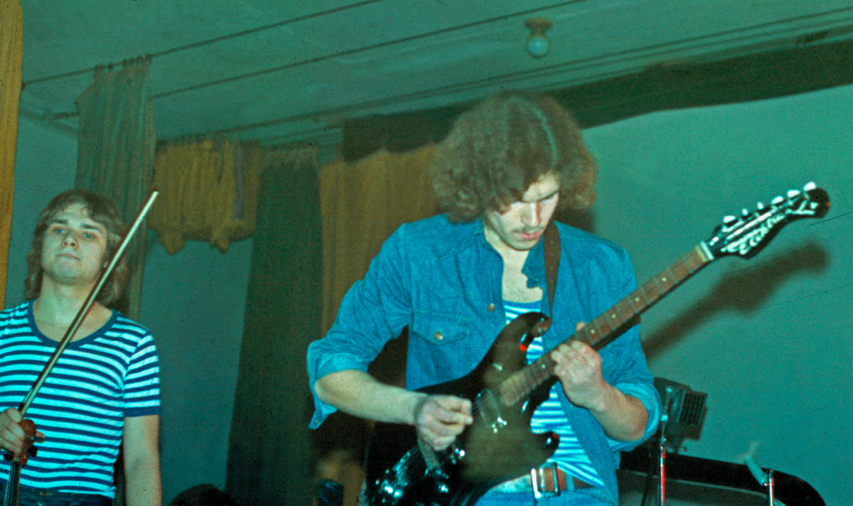 «Рикки-Тики-Тави», один из первых концертов. ВГИК, 1976 г. Фото из архива А. Уткина.