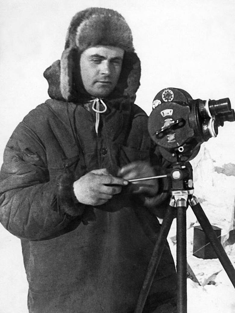 Гидробиолог Ширшов на Северном полюсе.