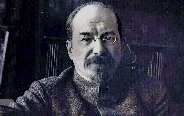 Крёстным поэтическим отцом Барто стал сам Нарком Просвещения Анатолий Луначарский. Фото: wikipedia.org