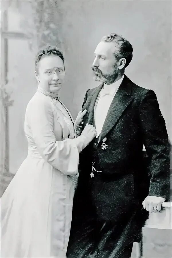 Иван Андреевич Слонов с женой