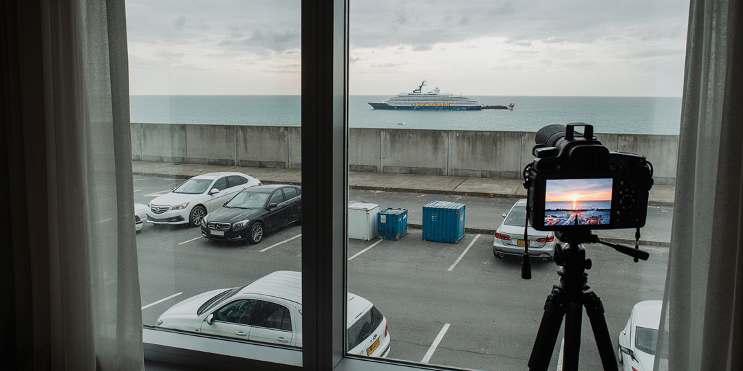 "Я забронировал номер с видом на море, а получил вид на парковку" история о том, как работают фото на сайтах отелей