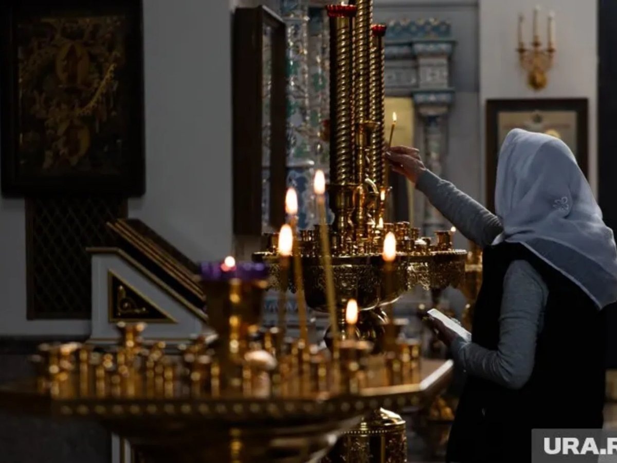     В этот день все верующие просят друг у друга прощения — чтобы приступить к посту с доброй душой