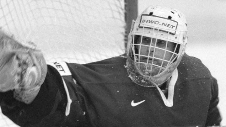 Как политика заставляет мозг обесценивать собственные достижения