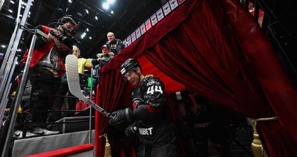 «Авангард» проиграл «Ак Барсу» в день рождения капитана