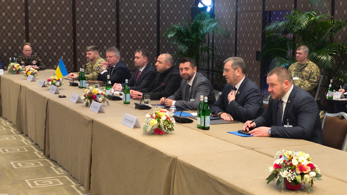   Ukrainian National Security and Defense Council / AP