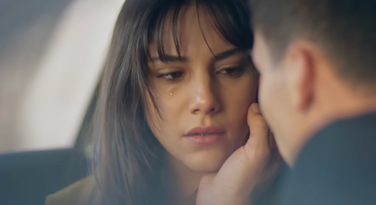 Кадры из сериала "Далекий город"