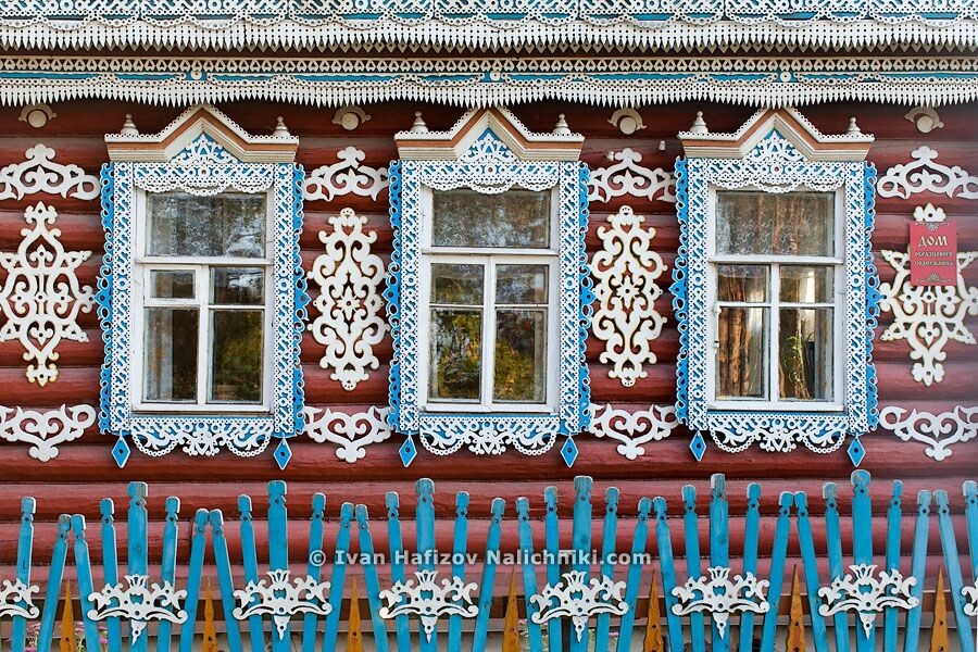 Наличники на избе