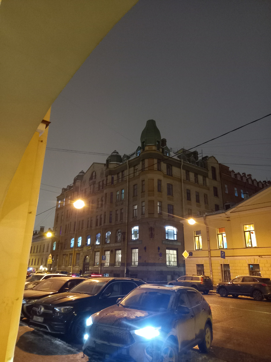 7 и 6 линия В.О.