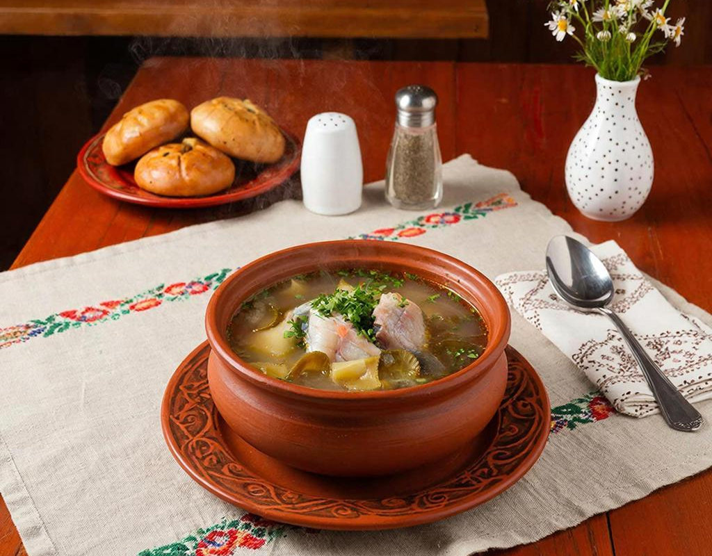 Блюдо старорусской кулинарии XVII века - суп "Калья".                                                           «Создано с использованием искусственного интеллекта».