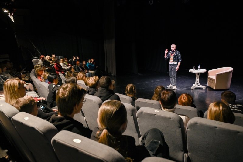     фото - курский драмтеатр