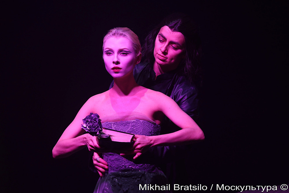 Офелия - Алиса Тарасенко, Гамлет - Яна Прыжанкова
