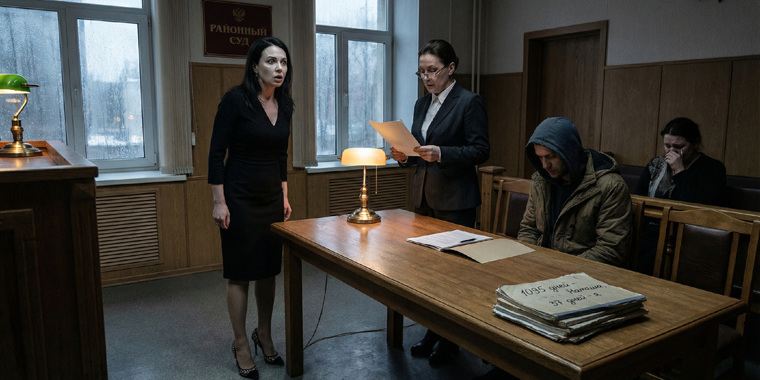 Дочь не звонила 10 лет. Приехала в чёрном платье — на наследство. Но завещание начиналось с её имени