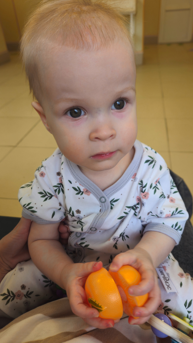 Наша маленькая героиня на заслуженном отдыхе. Последняя прививка поставлена, план на этот год выполнен!🫶