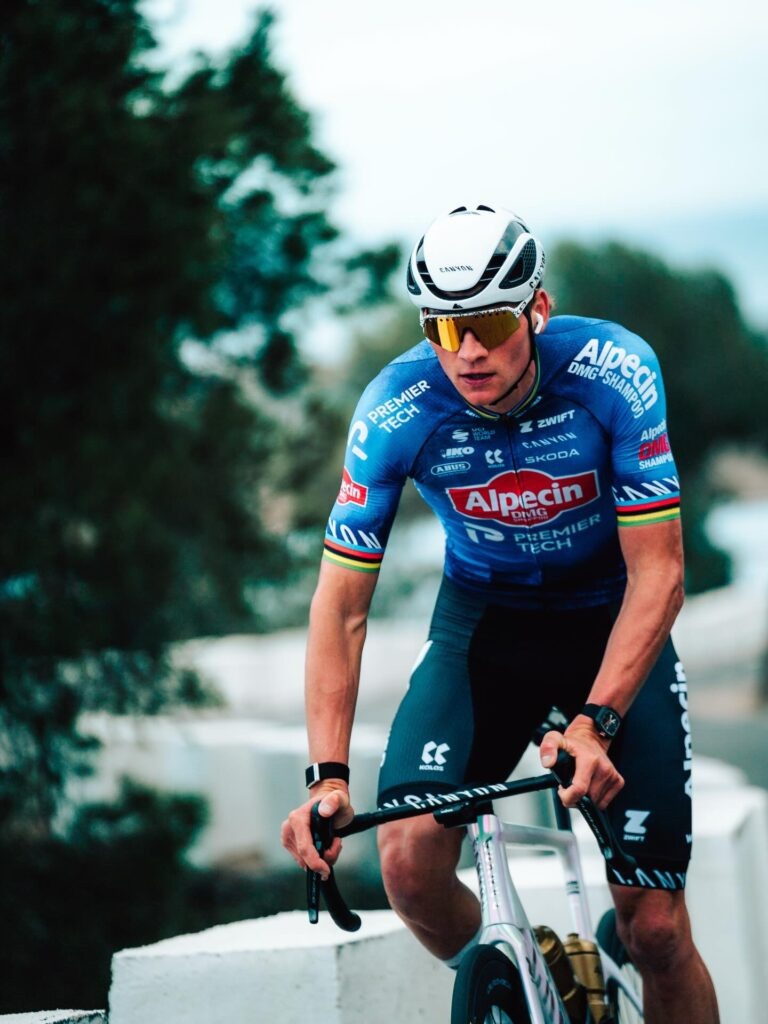    Матье ван дер Пул