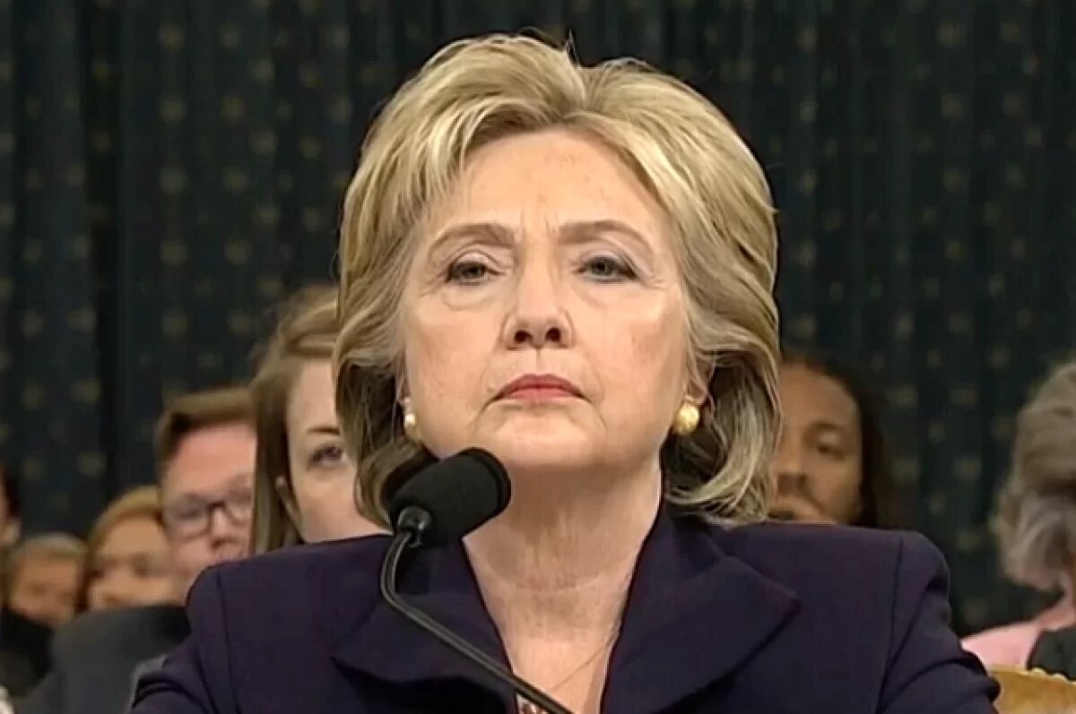    Хиллари Клинтон.