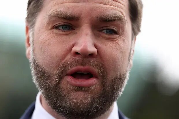    Фото: lenta.ru Денис Сорокин