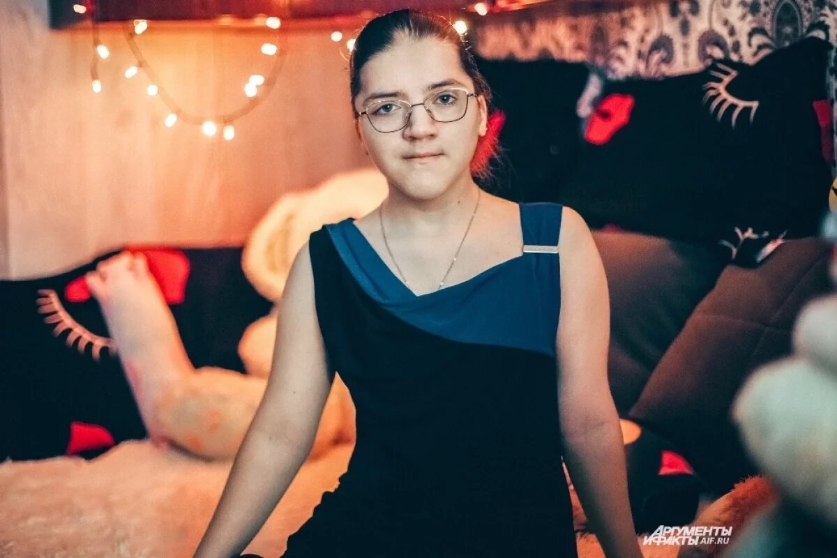    Тринадцать лет назад Настю уже спасли. Сегодня ей очень нужен второй шанс.