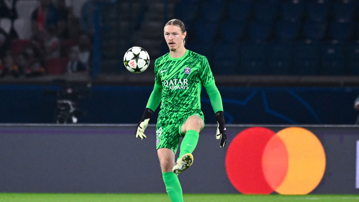    Матвей Сафонов ПСЖ GLP