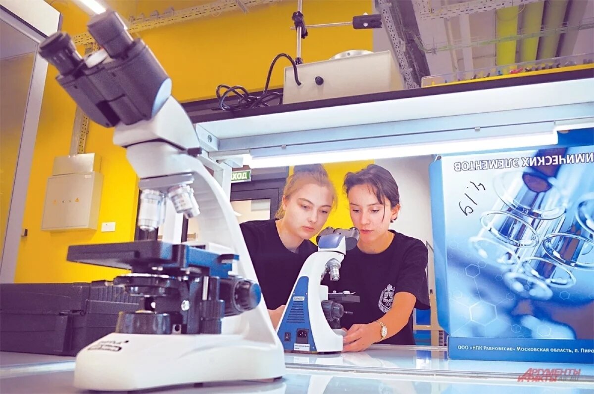    Если у школьника есть тяга к изобретательству, то работа над индивидуальными проектами на базе вузов может стать для него мостиком в большую науку