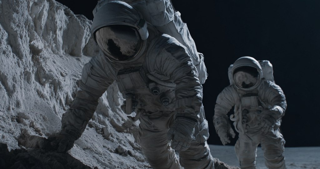 Китай обнаружил на Луне вещество, которое NASA 50 лет считала невозможным